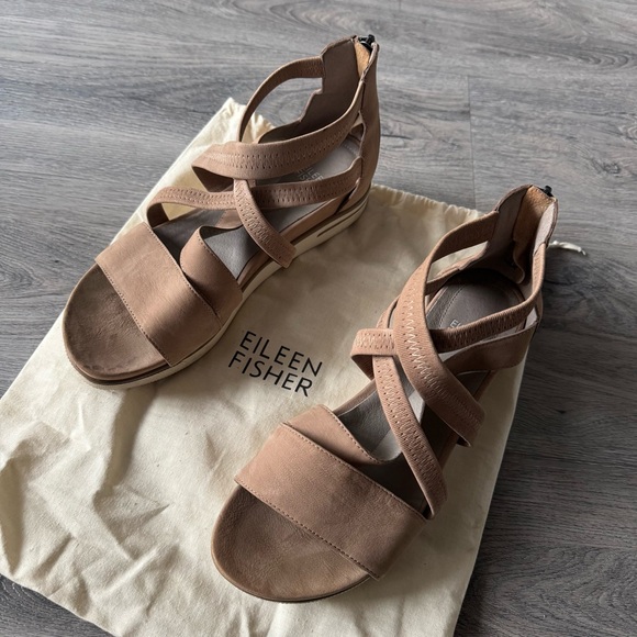 Eileen Fisher Skill Platform Strappy Sandals